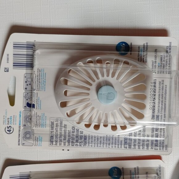 Febreze Small Spaces LOT of 6 BNIP - Picture 3 of 3